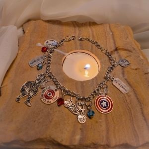 NWT CAPTAIN AMERICA BRACLET